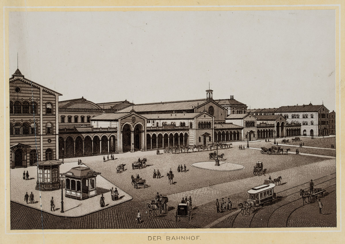Bahnhof und Vorplatz in München