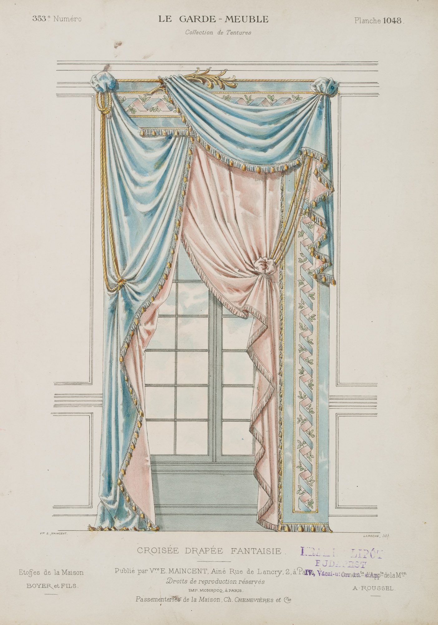Glasfenster mit Draperie