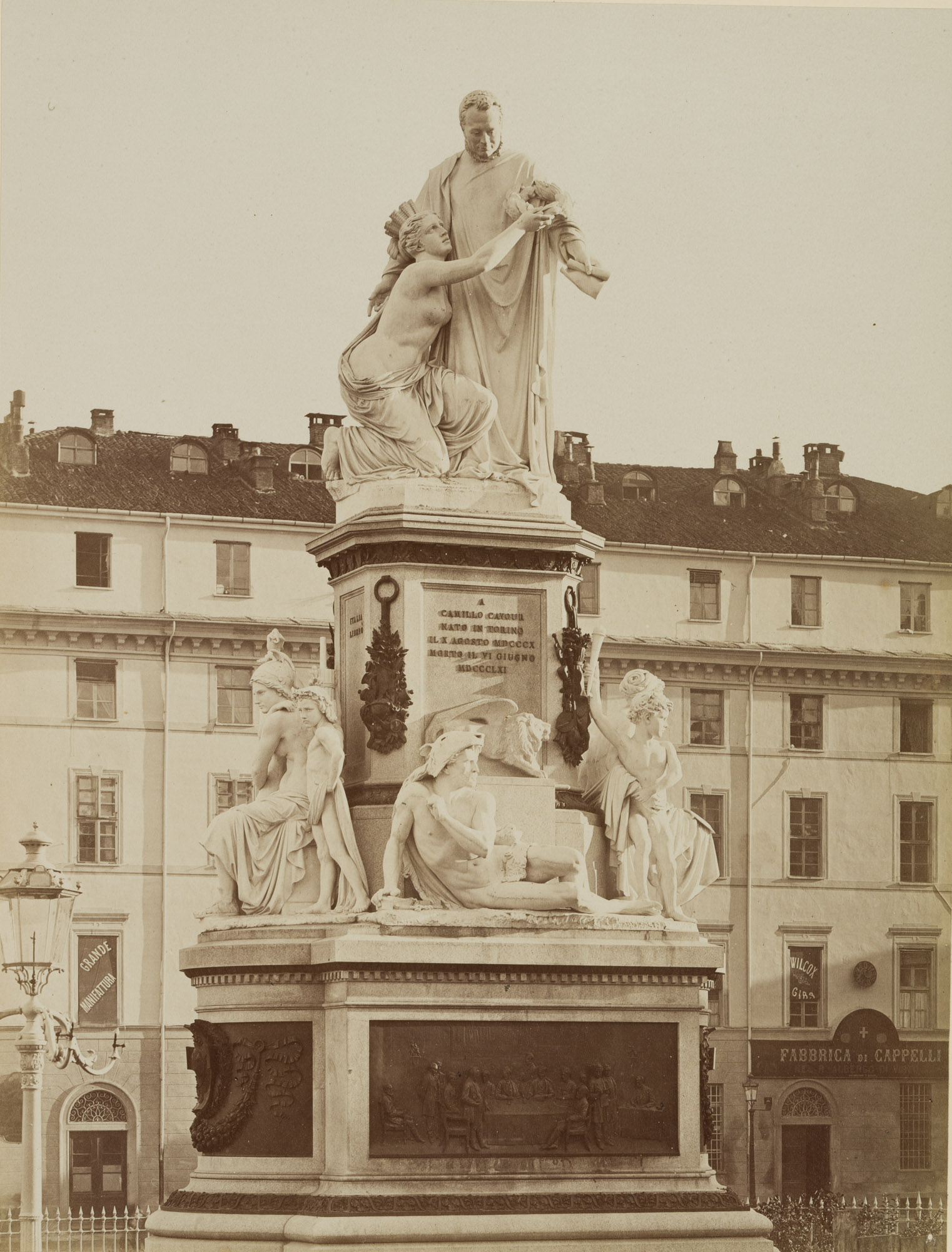 Cavour Denkmal, Turin
