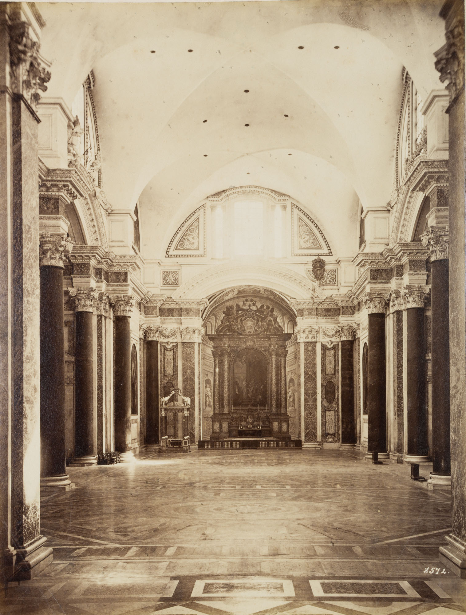 Innenraum. Röm. Barockkirche