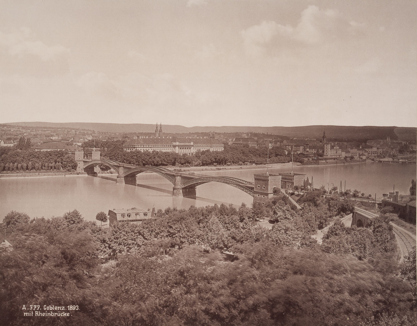 Koblenz mit Eisenbahnbrücke