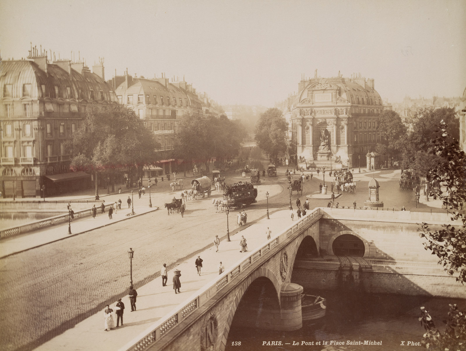 Paris, Pont Saint-Michel u. Place Saint-Michel