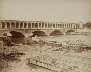 Frankreich, Paris: Seinebrücke