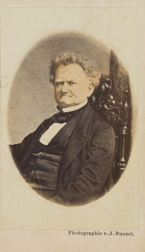 Portrait. Herr im Anzug, CdV.