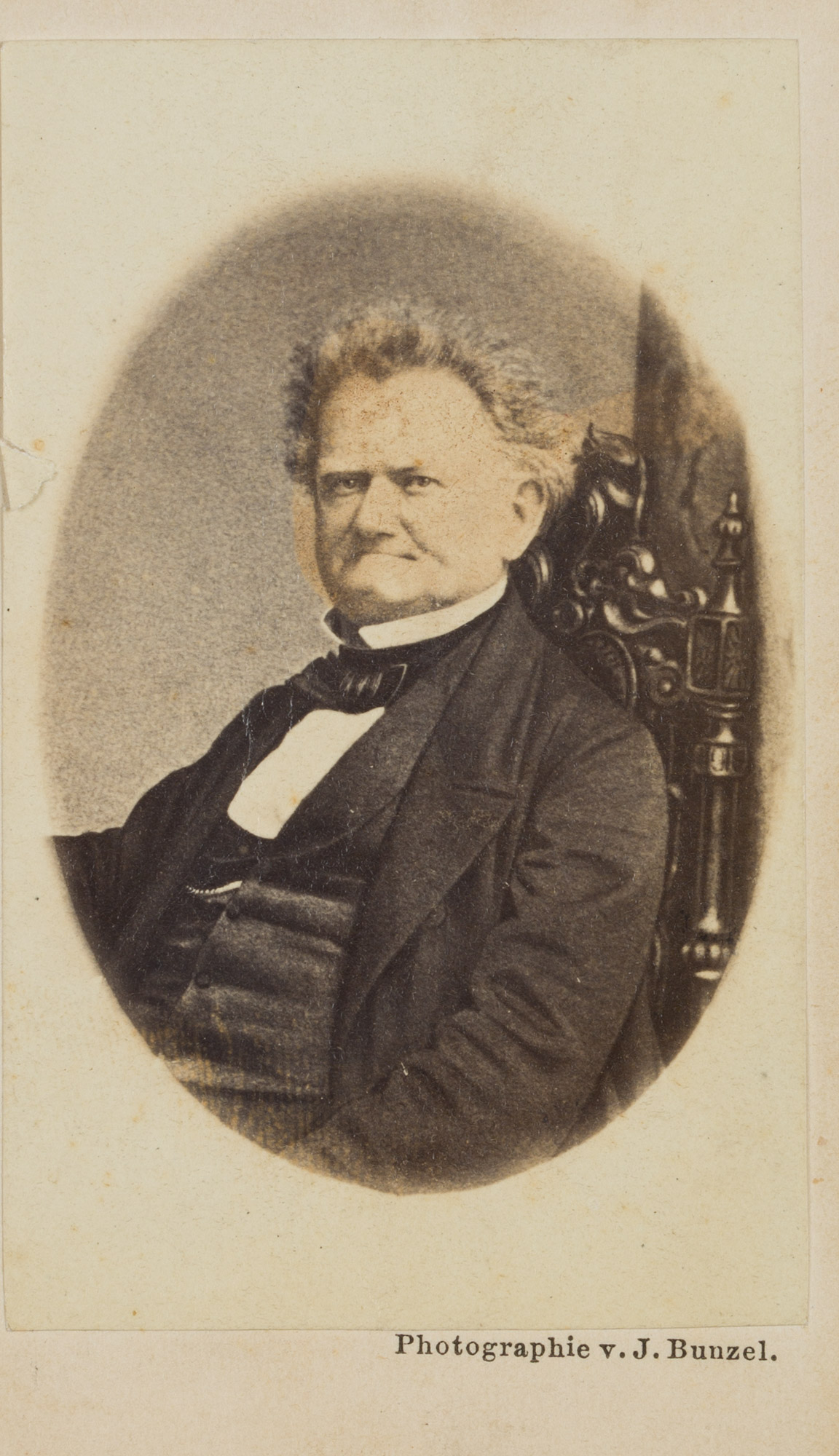 Portrait. Herr im Anzug, CdV.