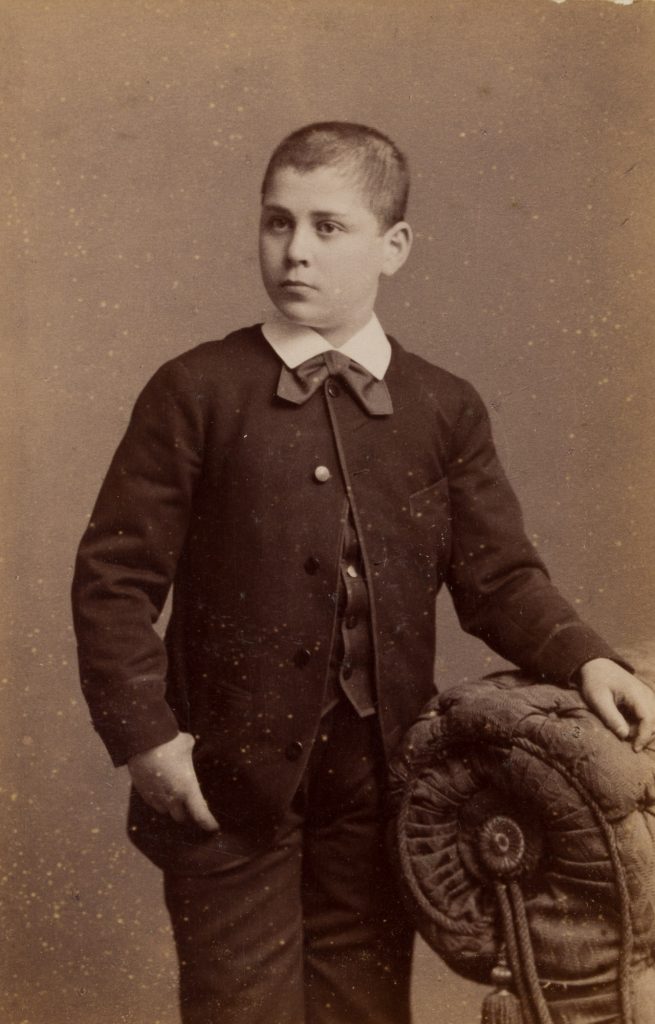 Werk von Atelier L. W. Kurz