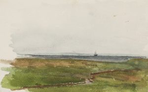 Weite Küstenlandschaft mit Segelboot