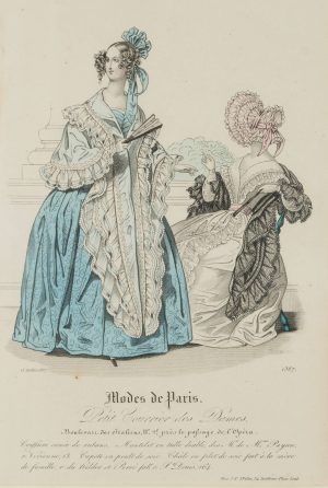 Elegante ausladende Tagesmode