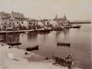 Hafen von Pozzuoli