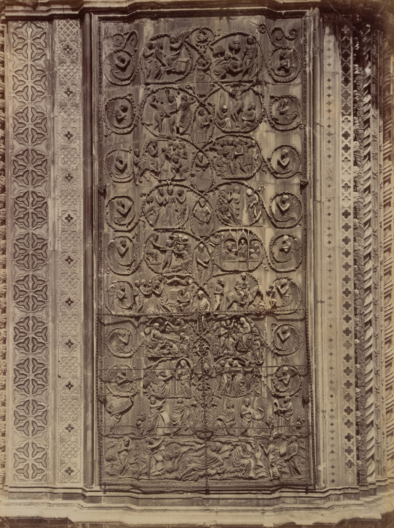 Relief am Dom von Orvieto