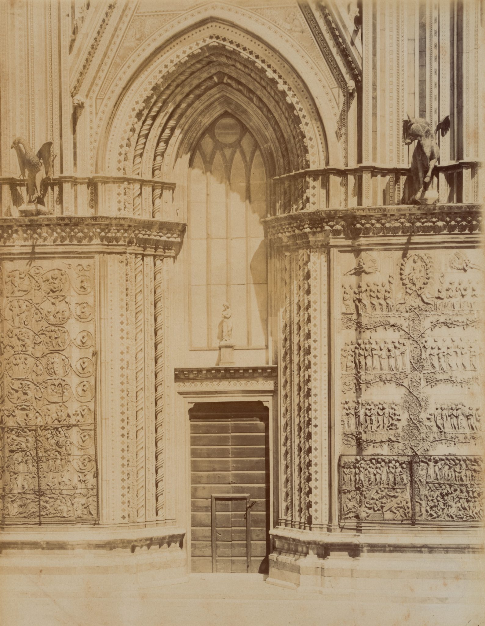 Portal des Duomo di Orvieto
