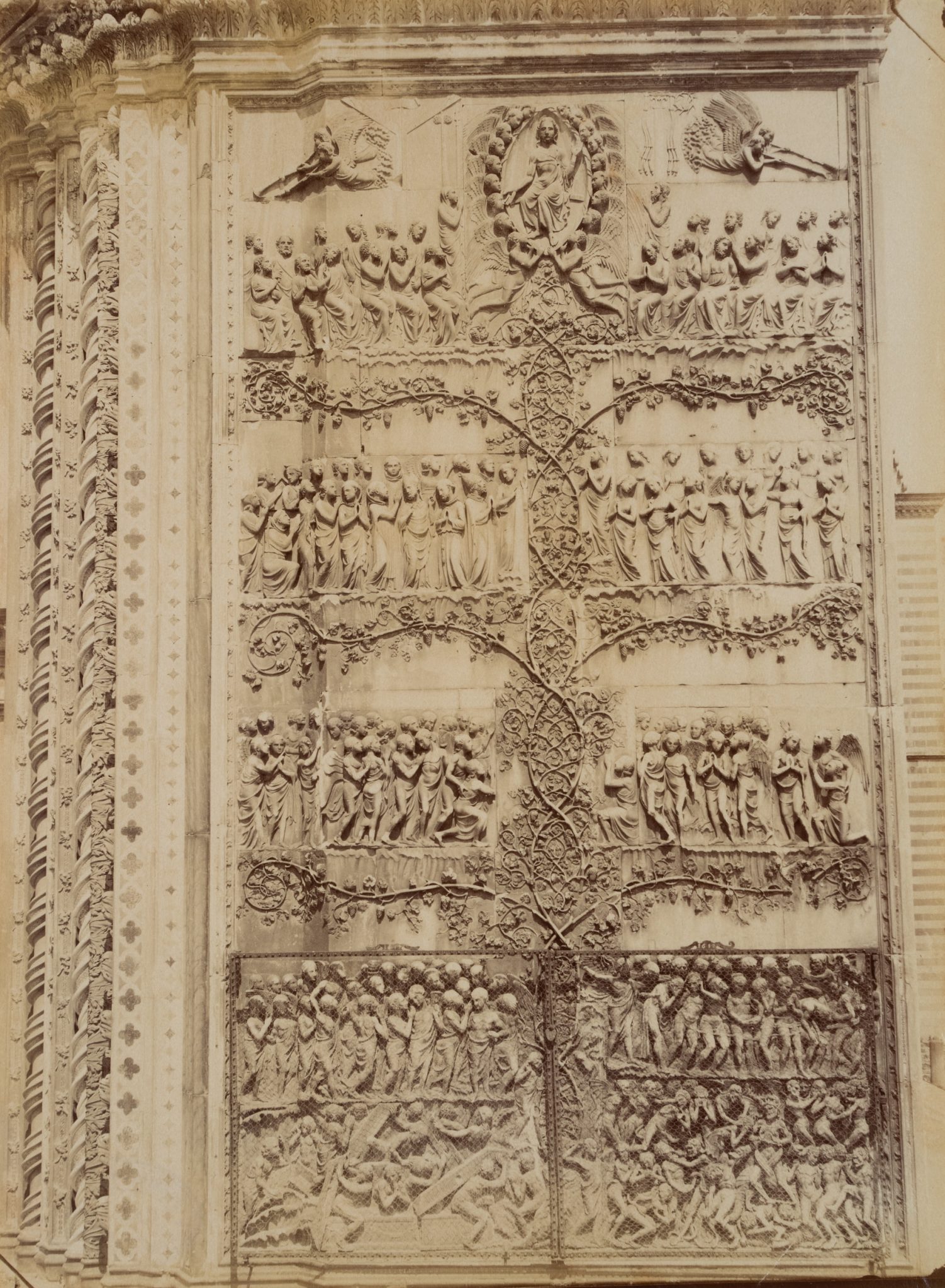 Relief am Duomo di Orvieto