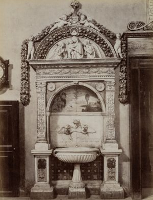 Becken in Santa Maria Novella, Florenz