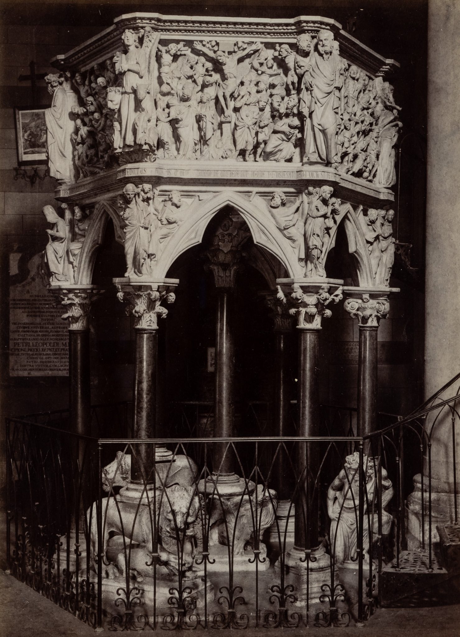 Kanzel in S.Andrea, Pistoia