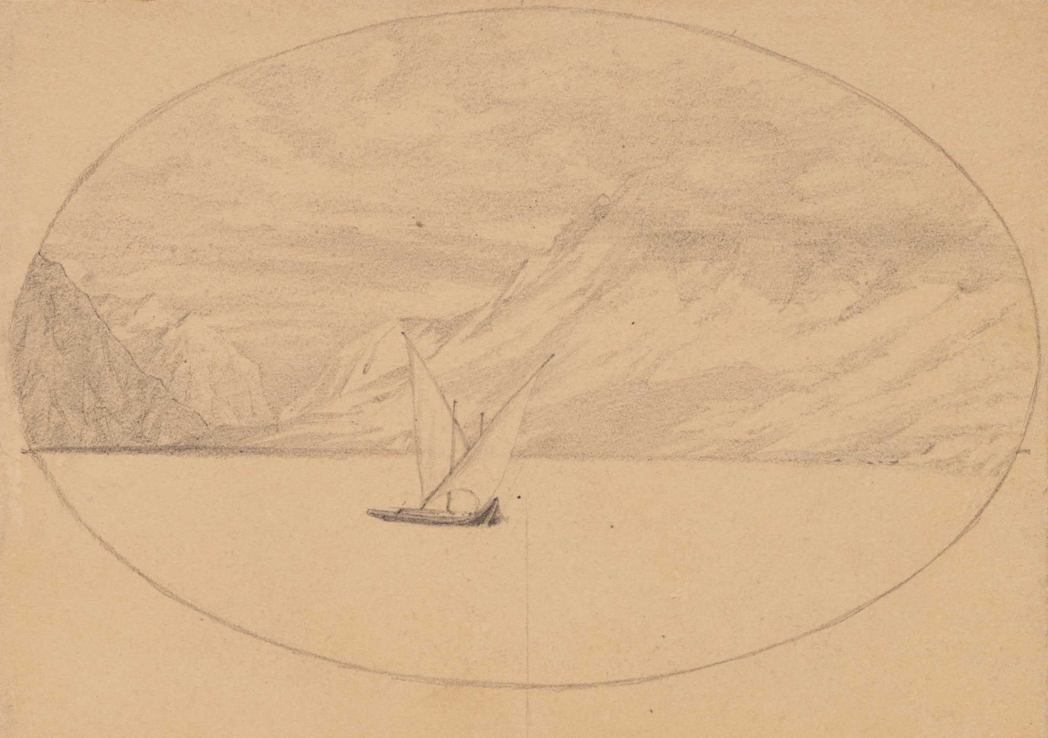 Seenlandschaft mit Segelboot vor Gebirgskulisse