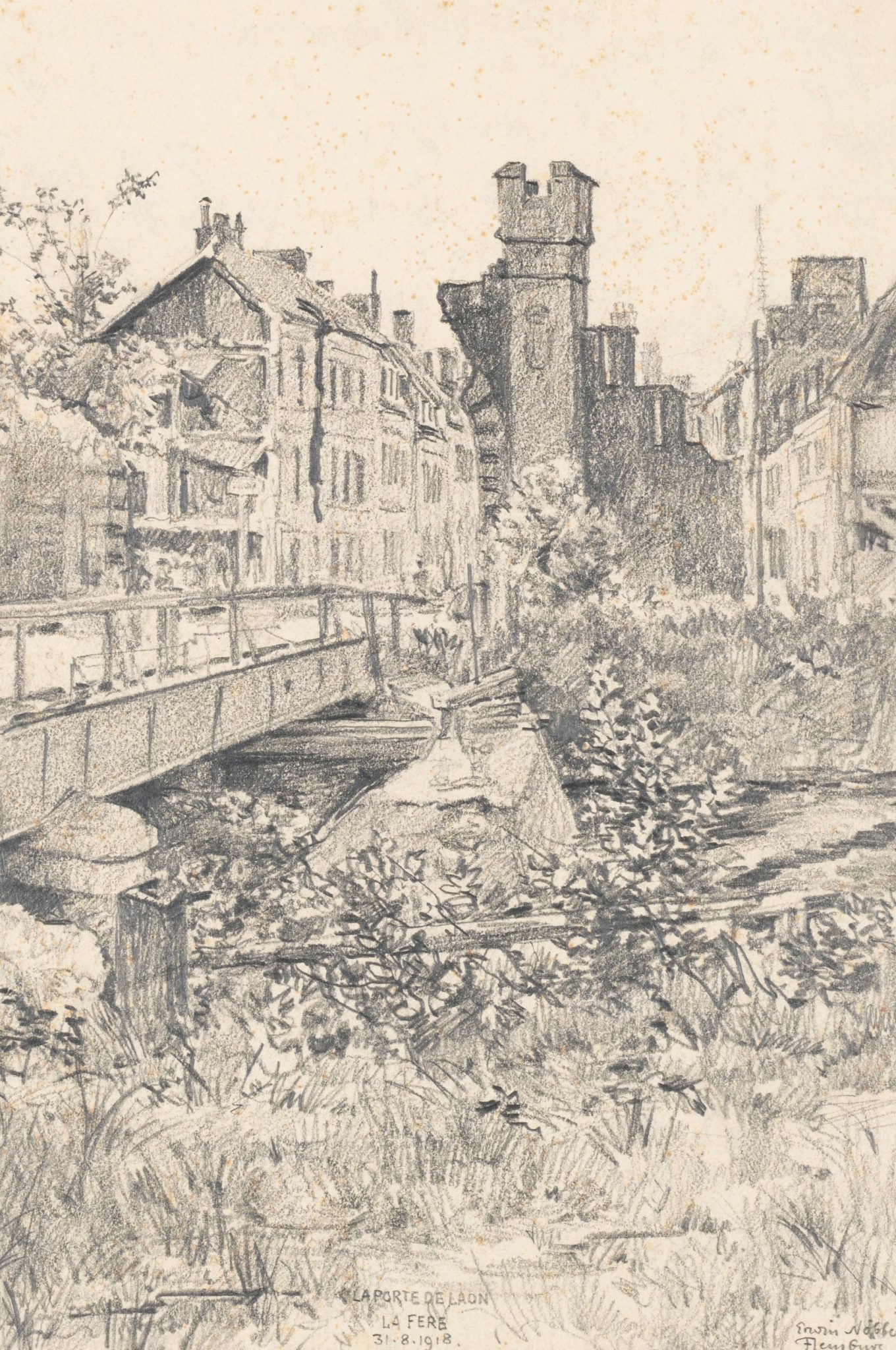 Stadtansicht mit Kriegsschäden. La Fère