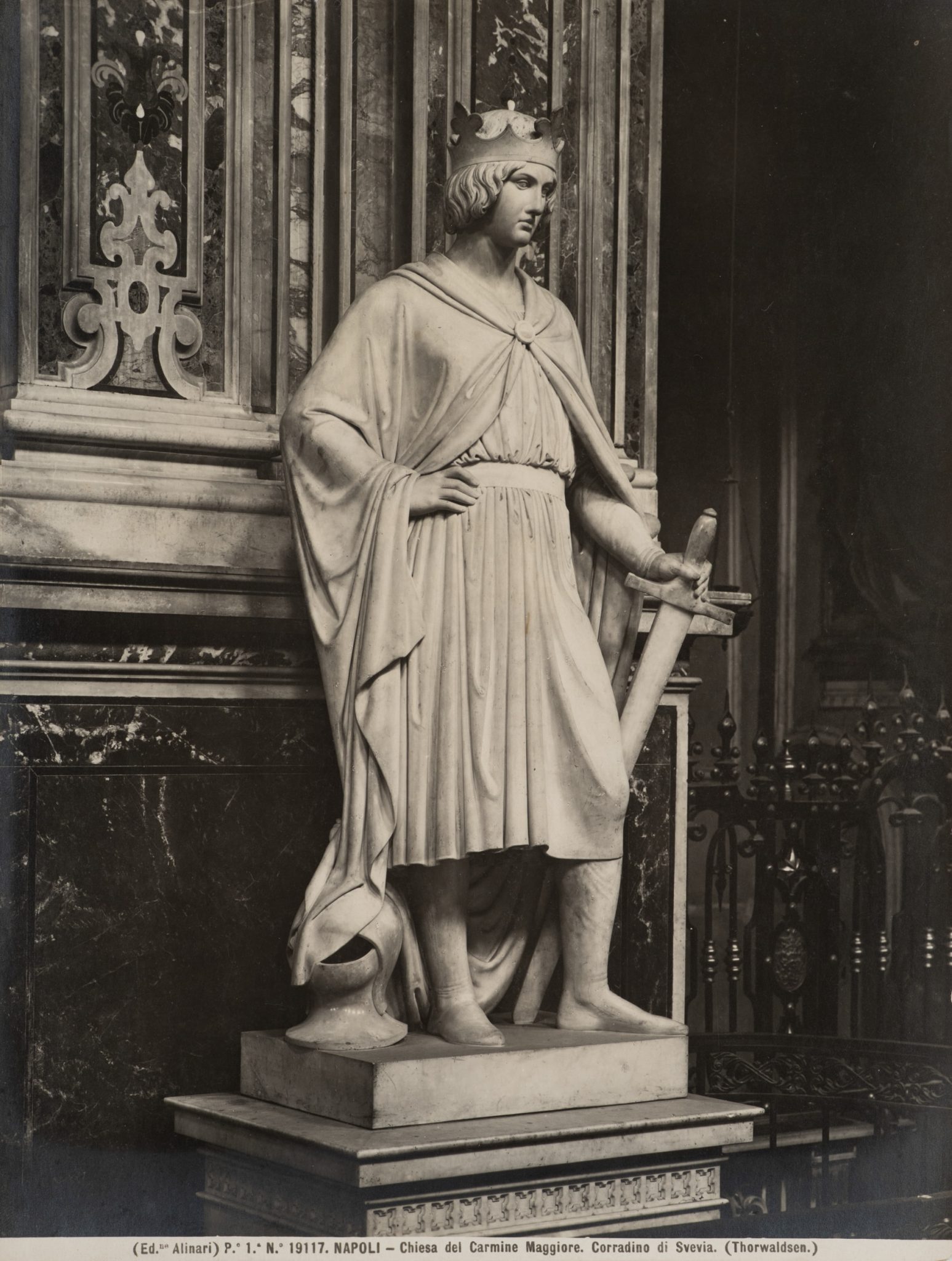 Corradino di Svevia Skulptur
