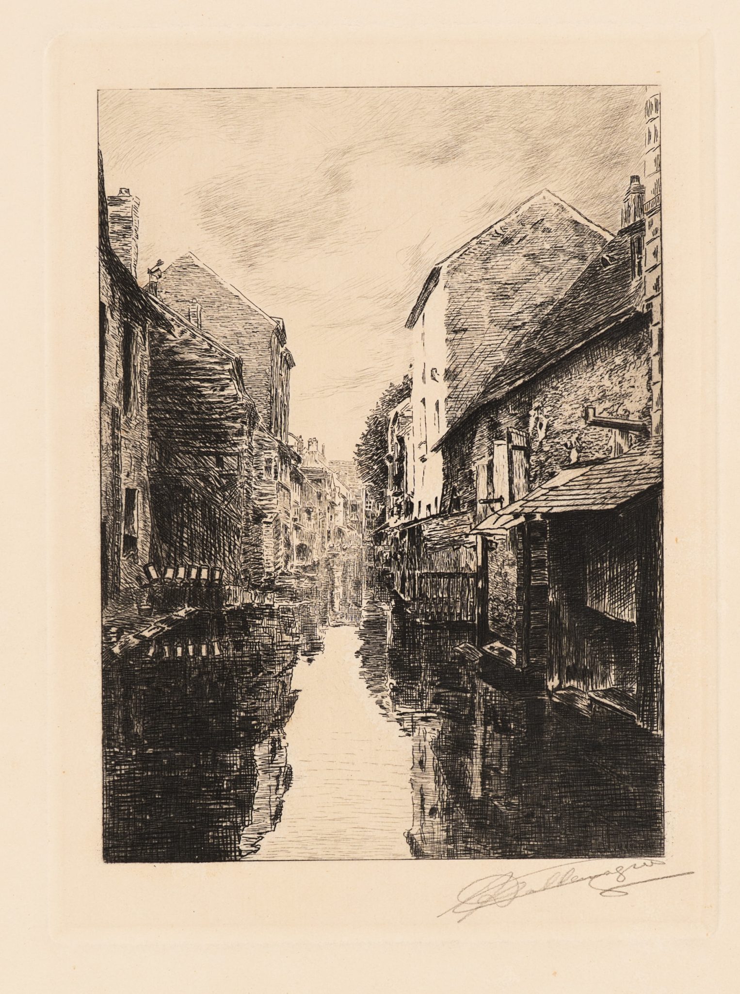 Kanal in französischer Altstadt