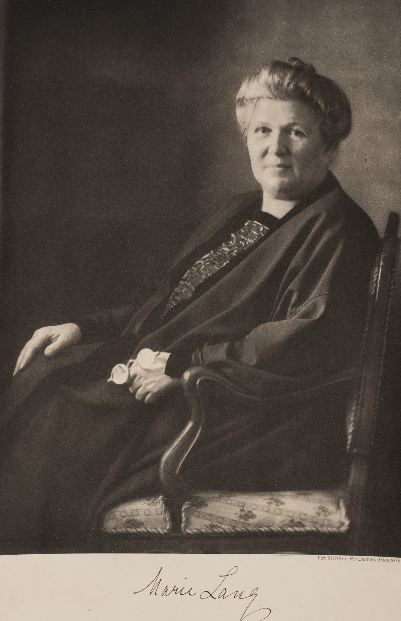 Portrait der Marie Lang